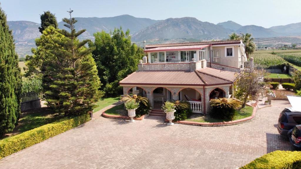 B&B Levante Paestum Mattine Εξωτερικό φωτογραφία